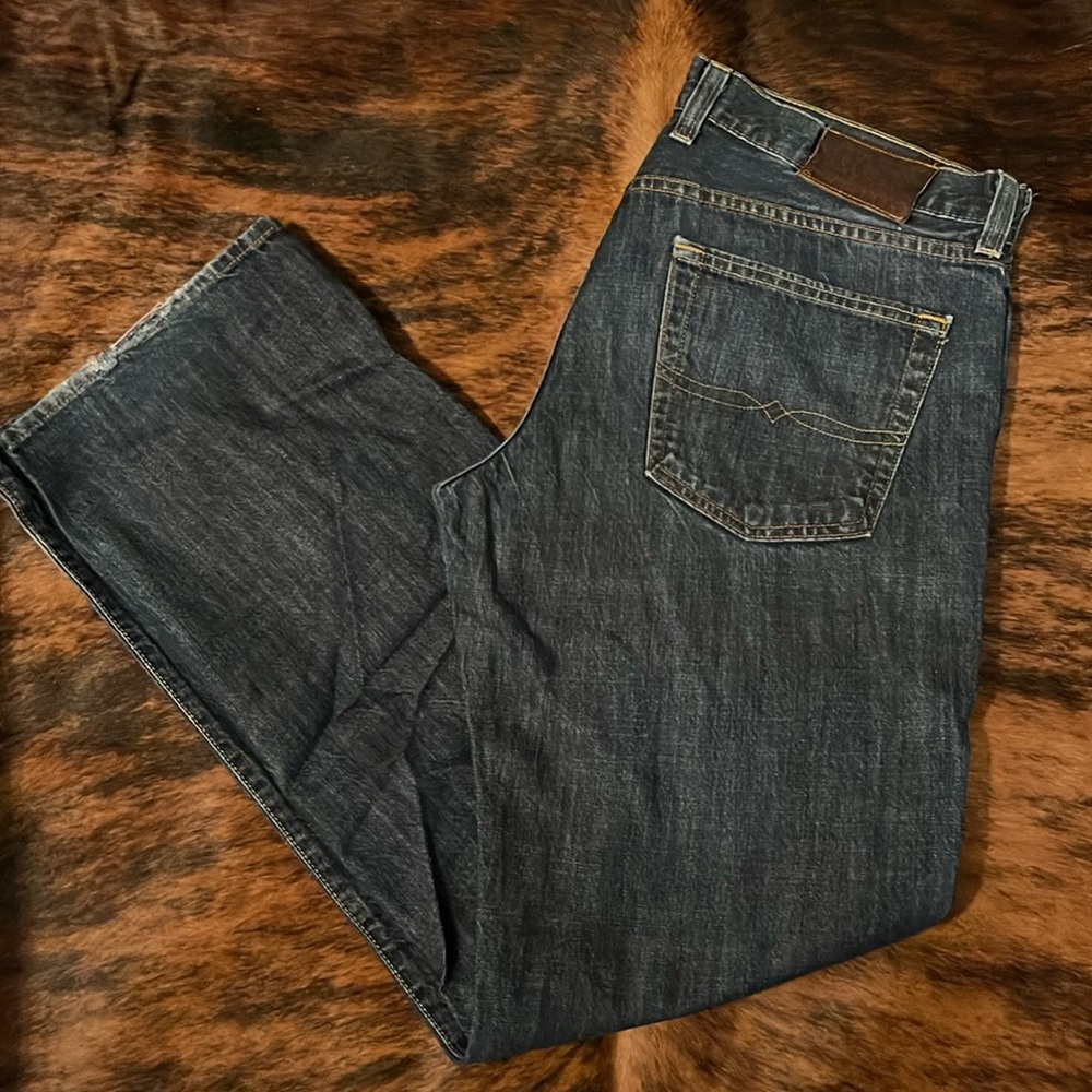 Lucky Brand Jeans
34/Reg
Straight Leg